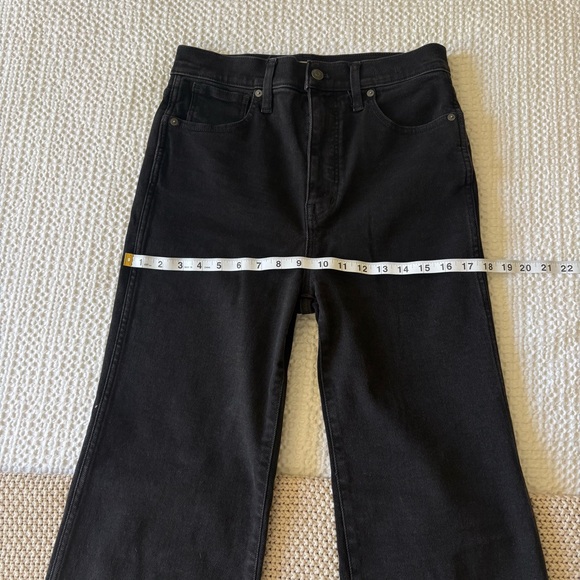 Madewell 11” High Rise Flare Black (Crossan Wash) 27 - Picture 9 of 16
